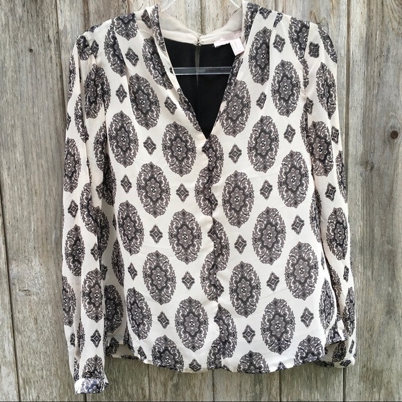 Forever 21 Sheer Lined Long Sleeve Chiffon Blouse Medium - Picture 4 of 8